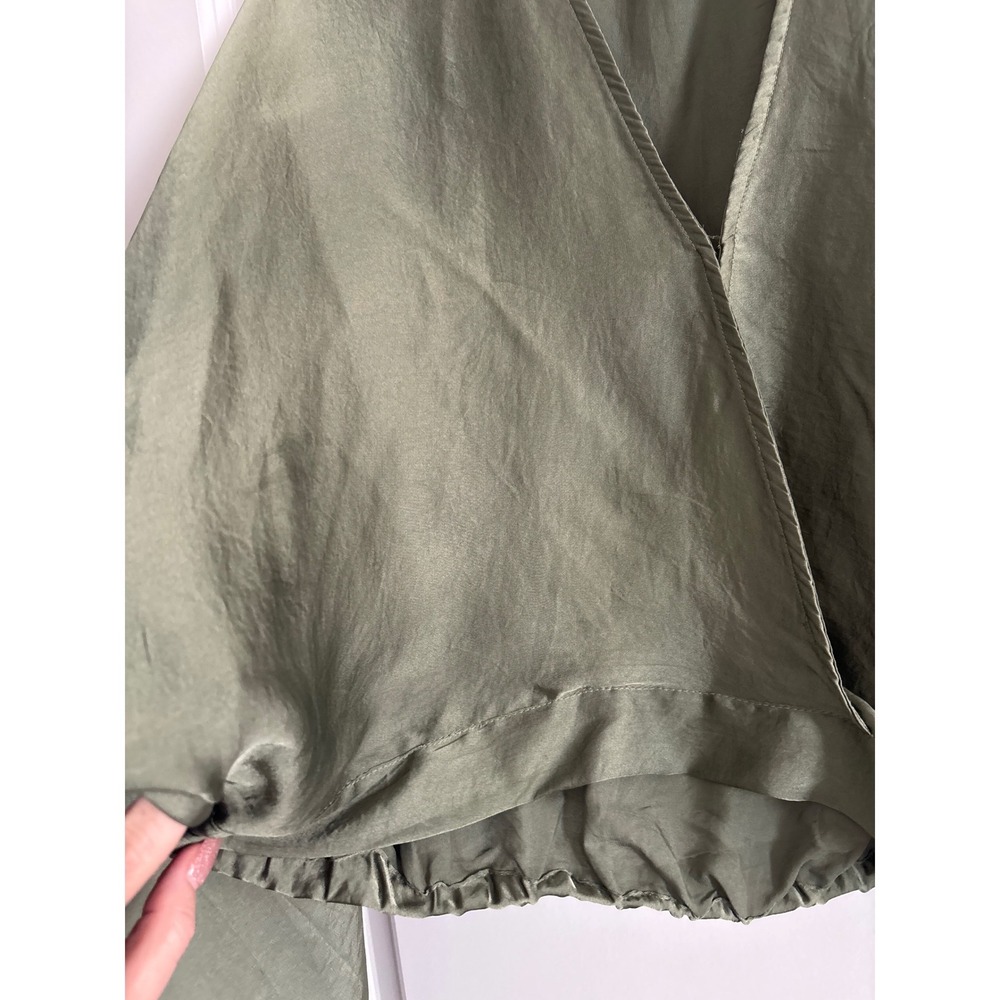 Free People Green Midnight Vibes Surplice Balloon Sleeve Cropped Blouse Size M - Picture 3 of 8